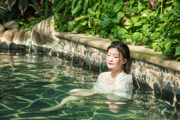 杭州尝鲜：海鲜美食搭配按摩唱歌，品茶佳境探秘